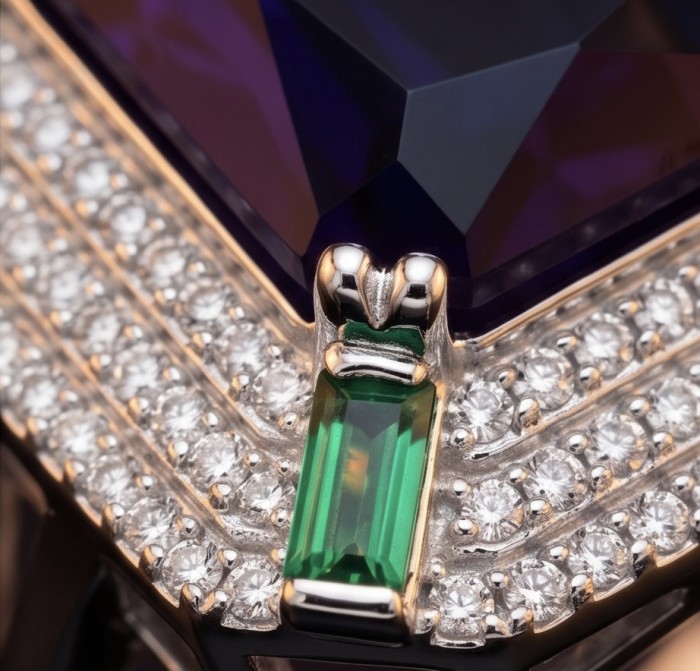 Julietta 15.5 carat Sapphire .925 Sterling Silver handmade Statement ring size 7 1/4 - Close-up of Julietta sapphire with emerald and diamond accents in silver.
