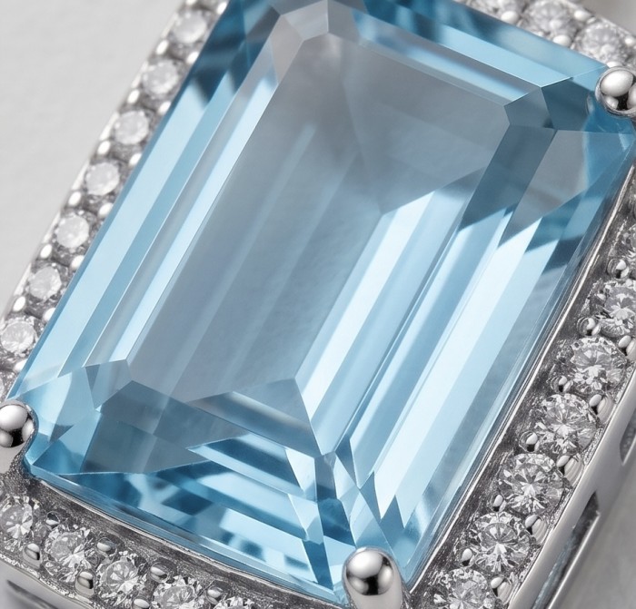 Angelina 10.9 carat authentic Aquamarine .925 Sterling Silver Handcrafted pendant - Close-up of aquamarine stone with diamond accents in sterling silver setting