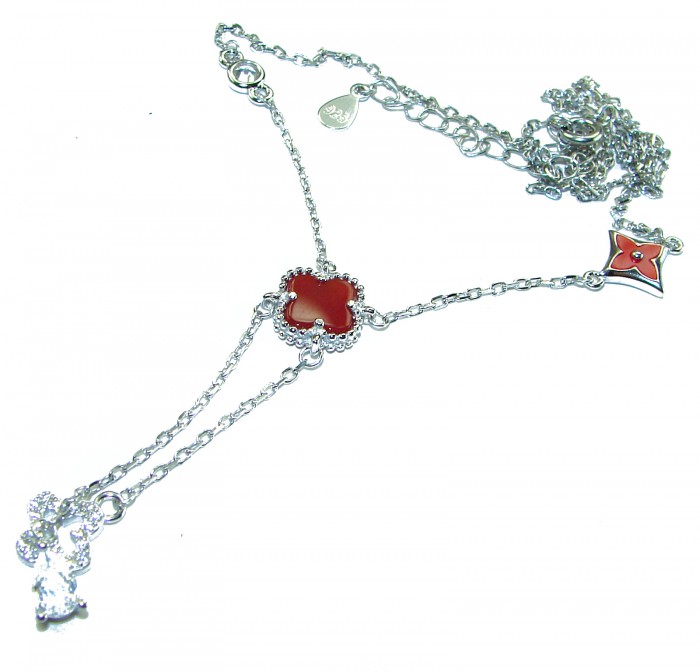 Outstanding 20 inches long Carnelian Lucky Four Leaf Clover .925 Sterling Silver necklace - Necklace with red clover and geometric charms, chain detail view.