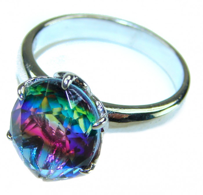 8.8 carat Brazilian Tourmaline .925 Sterling Silver Perfectly handcrafted Ring s. 7 - Close-up of 8.8 carat Brazilian Tourmaline ring in sterling silver.
