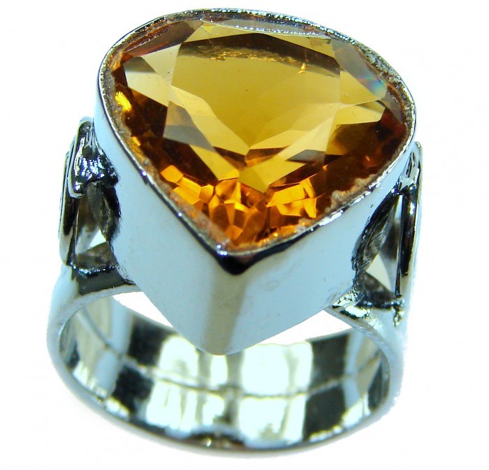 Solid 22.8 carat Genuine Lemon Quartz .925 Sterling Silver handcrafted ring size 6 3/4 - Close-up of lemon quartz ring in .925 sterling silver, angled view.