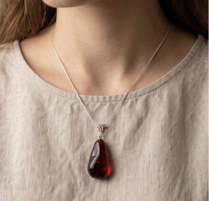 Prehistoric Authentic Baltic Amber .925 Sterling Silver beautifully handcrafted Pendant - photo 1