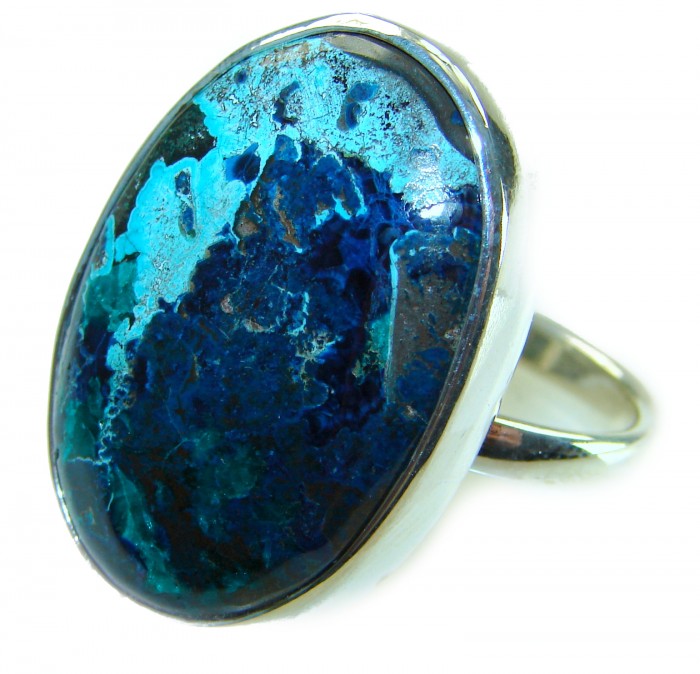 Authentic Parrot's Wing Chrysocolla .925 Sterling Silver handcrafted ring size 8 adjustable - Close-up of Parrot's Wing Chrysocolla ring in sterling silver setting.
