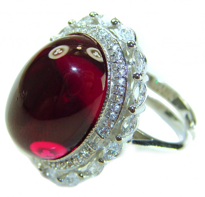Bella Rosa Genuine 28.5 CARAT Star Ruby .925 Sterling Silver Large Statement Ring size 7 - Close-up of Bella Rosa 28.5 carat star ruby ring in sterling silver