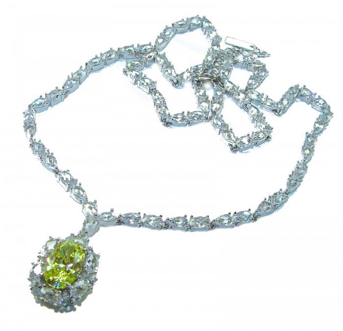 Luxurious Golden - 6.5 carat yellow Montana Sapphire .925 Sterling Silver handcrafted Statement Necklace - Necklace with yellow sapphire and diamond details, chain coiled beautifully