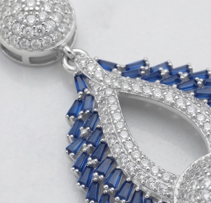 Heirloom Genuine 8.5 carat Sapphire .925 Sterling Silver dipped in rhodium handmade Pendant - Close-up of sapphire and diamond sterling silver jewelry detail