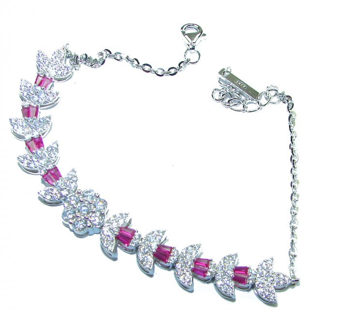 Art Deco - Luxurious natural 4.5 carat Ruby .925 Silver handcrafted bracelet - Art Deco 4.5 carat Ruby bracelet, top view showing clasp and design details.