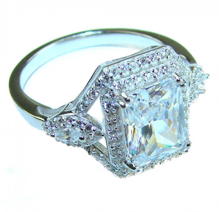 LUXURIOUS 5.2 carat White Topaz .925 Sterling Silver handcrafted Ring s. 7 1/2 - Luxurious white topaz sterling silver ring, angled view showing design details.