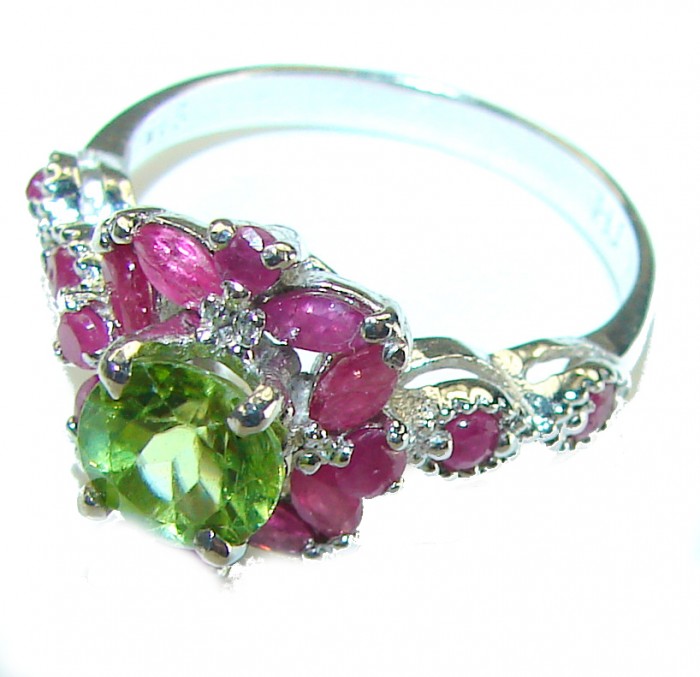 Authentic 1.2 carat Peridot Ruby .925 Sterling Silver handmade Ring s. 6 3/4 - photo 1