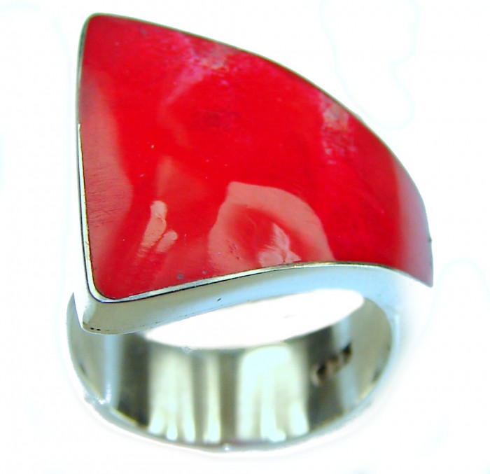 Bohemian Style Natural Fossilized Coral .925 Sterling Silver handmade ring s. 7 adjustable - Red coral stone close-up on sterling silver ring