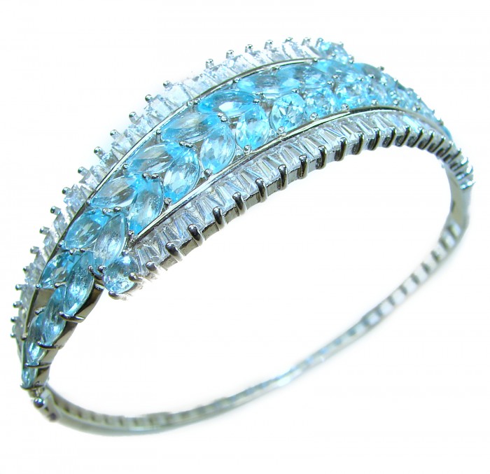 Pacifica - One of the kind - 45.2 carat Swiss Blue Topaz .925 Sterling Silver handmade Bracelet - Side view of Pacifica bracelet with Swiss Blue Topaz stones.