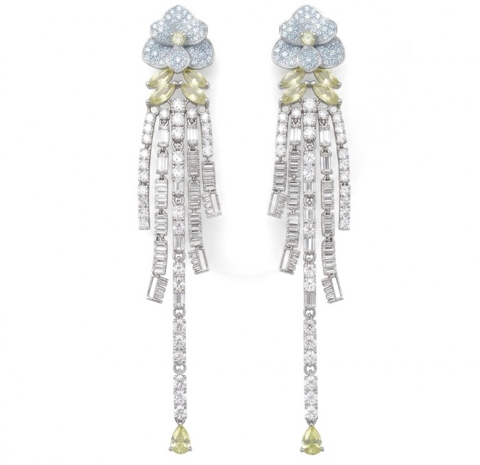 Luxurious Golden - 8.2 carat yellow Montana Sapphire .925 Sterling Silver handcrafted Statement earrings - Front view of luxurious earrings with yellow sapphires and diamonds