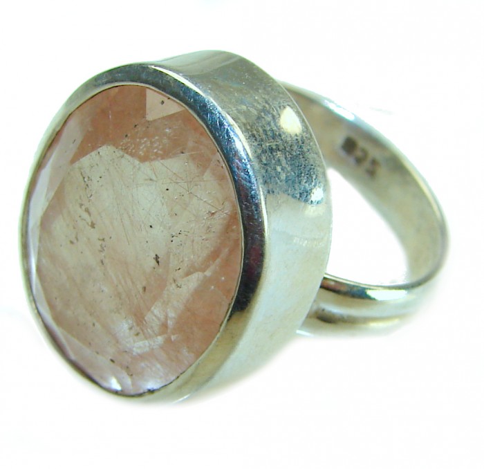 Vintage Design 15.2 carat Golden Rutilated Quartz .925 Sterling Silver handcrafted Ring Size 7 1/4 - Close-up view of vintage golden rutilated quartz sterling silver ring
