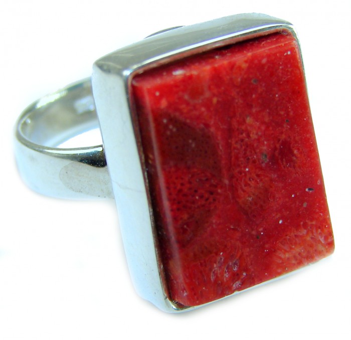 Bochic Style Natural Fossilized Coral .925 Sterling Silver handmade ring s. 7 ADJUSTABLE - Rectangular red fossilized coral ring in silver, close-up side view.