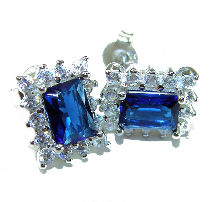 Best quality 4.5 carat African Kyanite .925 Sterling Silver handcrafted earrings - Close-up of African Kyanite earrings in sterling silver with diamonds.