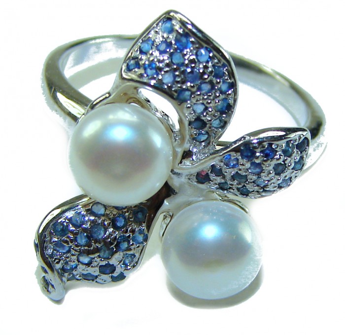 White Flower Pearl Sapphire .925 Sterling Silver brilliantly handcrafted ring s. 8 1/4 - Close-up of white flower pearl sapphire sterling silver ring
