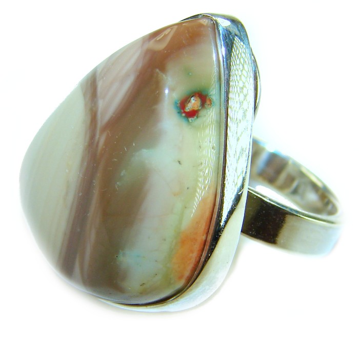 Authentic Morrisonite .925 Sterling Silver handcrafted ring size 8 adjustable - Morrisonite sterling silver ring close-up, side view.