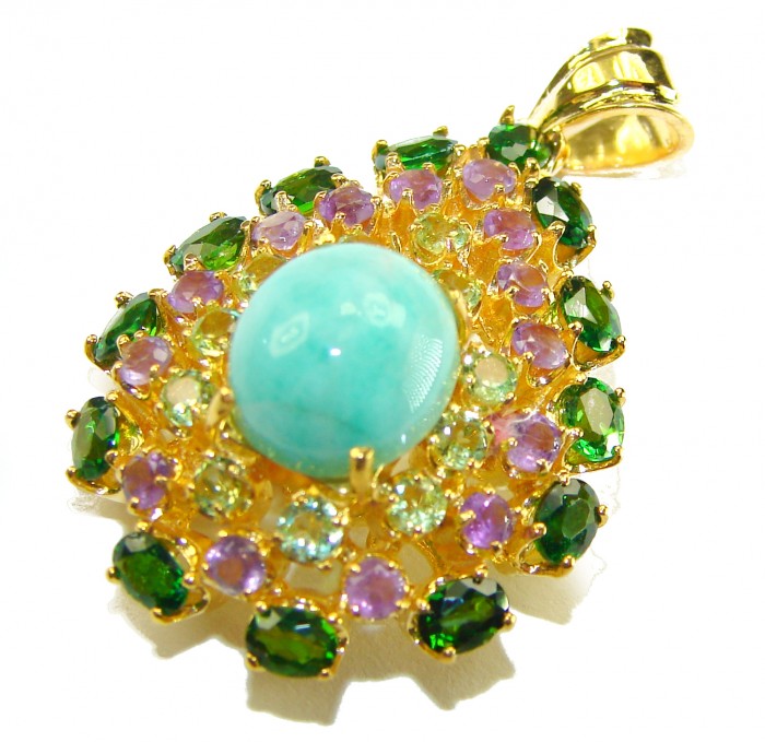 Exquisite Green Chrysophrase 18K Gold over .925 Sterling Silver handmade Pendant - Jewelry pendant with green chrysoprase, side view with gold setting.