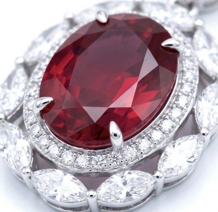 Luxurious 15.9 carat natural Mozambique Ruby .925 Sterling Silver .925 Sterling Silver Statement Necklace - Close-up of luxurious 15.9 carat natural ruby with white topaz accents.