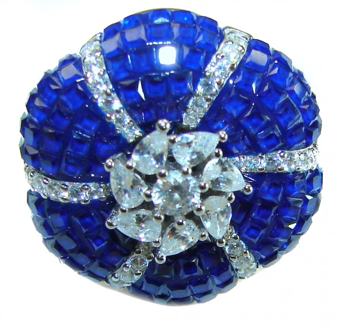 Blue Flower Authentic 12.2 carat Sapphire .925 Sterling Silver handcrafted Ring size 6 1/4 - Close-up of blue sapphire flower ring with diamond accents.