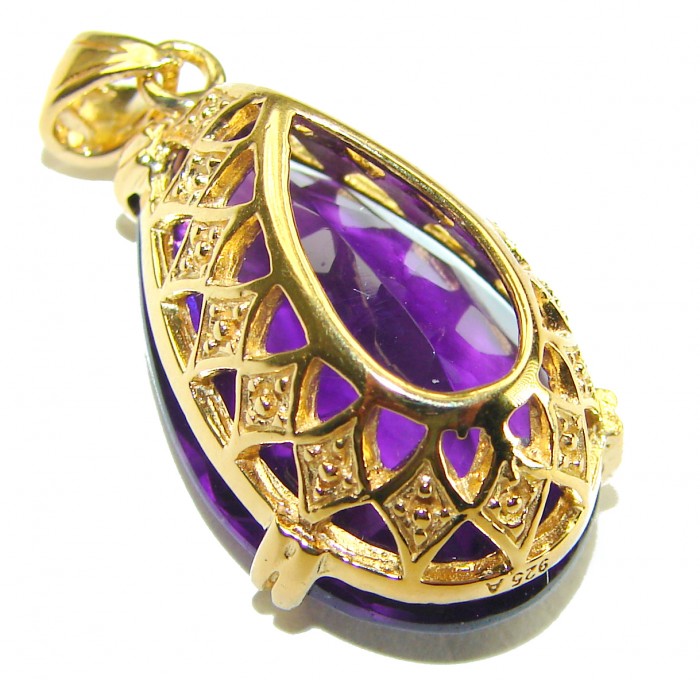 Mademoiselle - 18.5 carat natural Amethyst .925 Sterling Silver dipped in 22K White Gold handcrafted Pendant - Side view of Mademoiselle amethyst pendant in gold-plated sterling silver