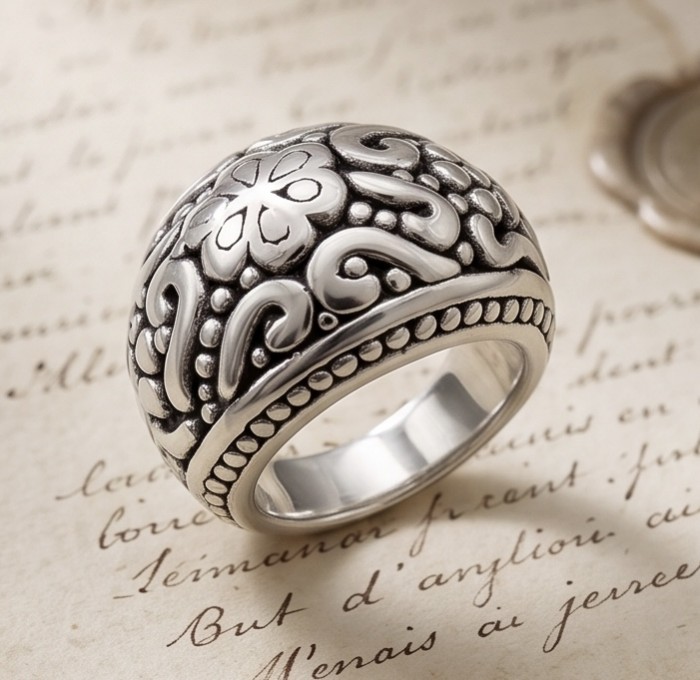 Mantra Solid Bali made .925 Sterling Silver ring size 6 - Silver Bali-style ring, size 6, with floral design, top view.