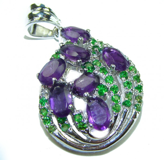 Vintage Design 12.6 carat Amethyst Emerald .925 Sterling Silver handcrafted Pendant - photo 1