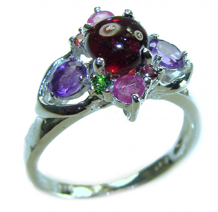 Red Flower Authentic 0.8 carat authentic Australian Garnet .925 Sterling Silver handcrafted ring; s. 6 - Side view of ring with Australian garnet and multicolored gemstones.