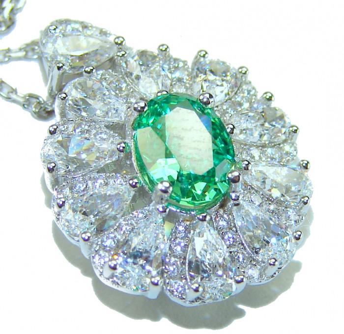 Wonderland 3.8 carat Apatite .925 Sterling Silver Handcrafted Statement necklace - Close-up of apatite and sterling silver pendant with gemstone detailing