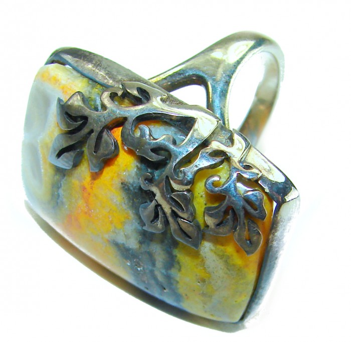 Vivid Beauty Yellow Bumble Bee .925 Jasper Sterling Silver ring s. 7 - Close-up of Vivid Beauty Jasper ring with leaf detail in sterling silver