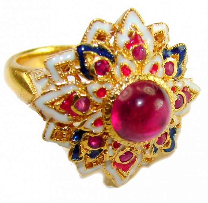 Divine Creation 5.5 carat Mozambique Star Ruby Enamel 18K Gold over .925 Sterling Silver handcrafted Ring s. 7 - Close-up of Divine Creation 5.5 carat Star Ruby ring with enamel details