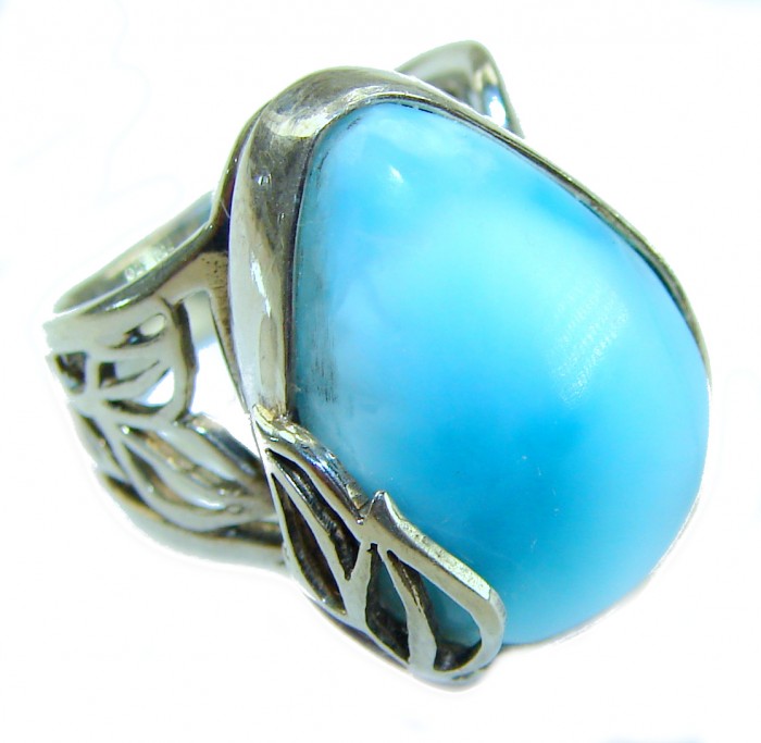 16.9 carat Blue Perfection natural Larimar .925 Sterling Silver handmade Large ring size 6 adjustable - Close-up of 16.9 carat Larimar ring in .925 Sterling Silver.