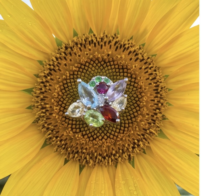 Flower 5.8 carat Multigem rhodium over .925 Sterling Silver Handcrafted Ring size 7 - Flower multigem brooch on sunflower, front view close-up.