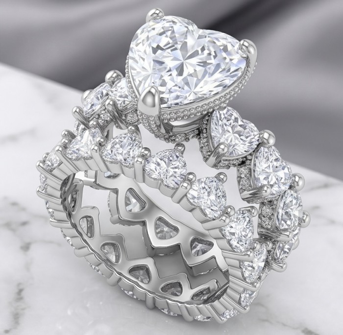 Pure Love Spectacular 20.9 carat White Topaz .925 Sterling Silver stacking ring size 8 - Heart-shaped white topaz ring set, close-up detail view.