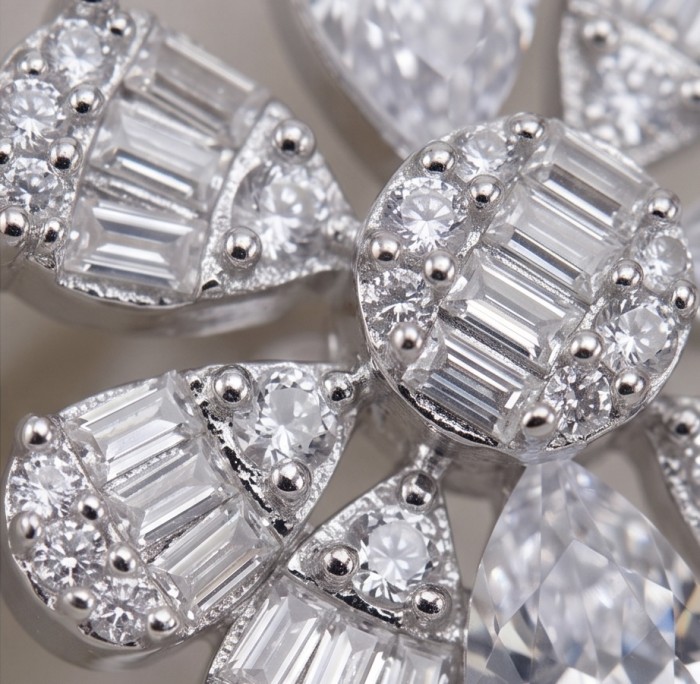 White Pure Flowers Luxurious 10.5 carat White Topaz rhodium over .925 Sterling Silver ring size 7 - Close-up of intricate white topaz and rhodium floral jewelry design.
