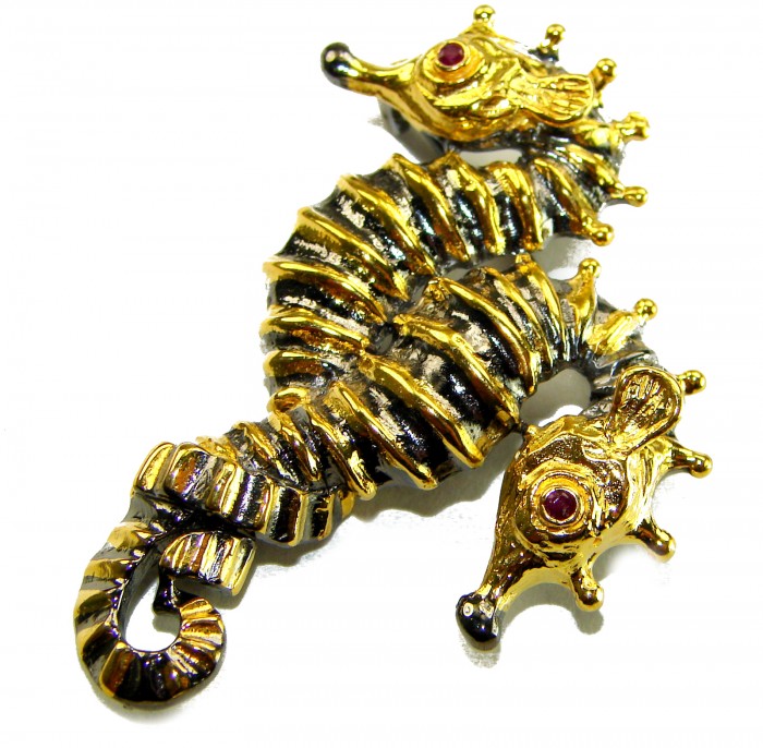 Two Seahorses Excellent 0.5 carat Ruby 14K Gold over .925 Sterling Silver handcrafted Pendant Brooch - Two seahorses side view, 0.5 ct ruby, 14K gold over .925 sterling silver