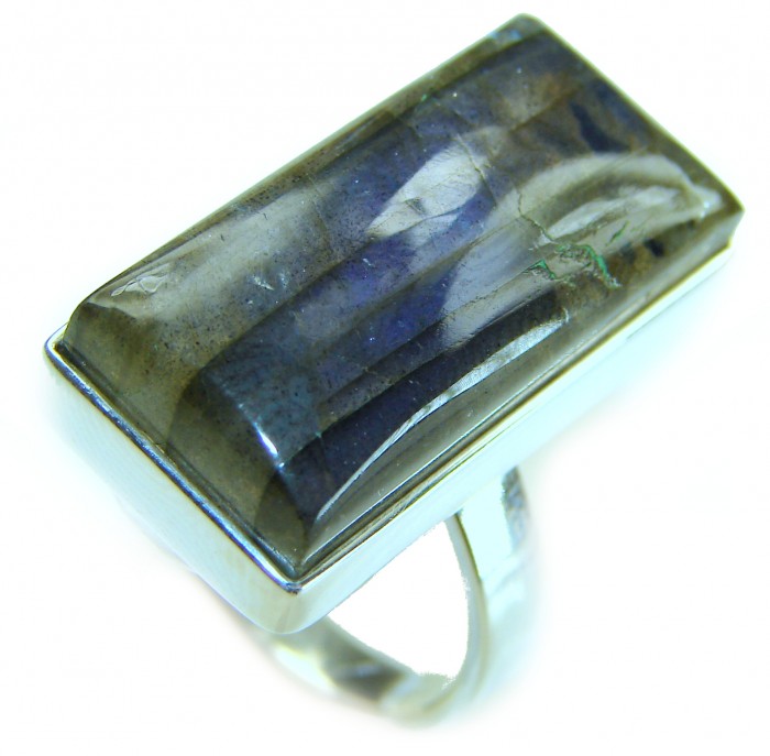 Black Velvet - Shimmering Natural Labradorite .925 Sterling Silver handcrafted Large ring size 8 adjustable - Close-up of rectangular labradorite ring with .925 sterling silver band