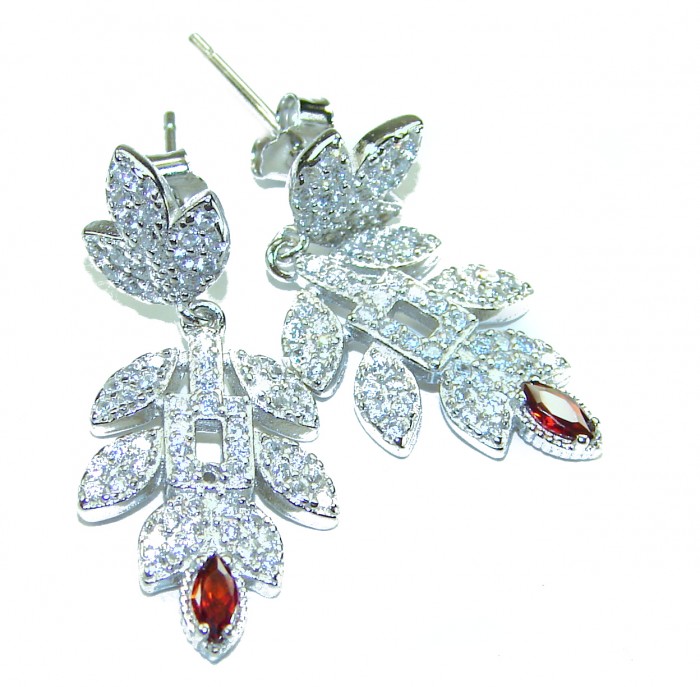 Penelope Authentic - Vintage Design 3.4 CARAT Garnet .925 Sterling Silver handcrafted earrings - Close-up of leaf-design earrings with garnet and crystals