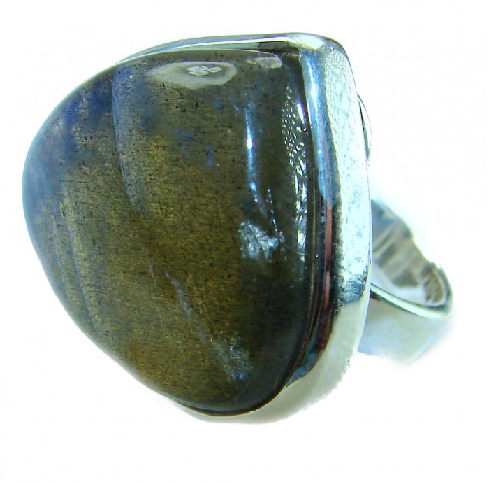 Shimmering Natural Labradorite .925 Sterling Silver handcrafted Large ring size 8 adjustable - Close-up of shimmering labradorite in sterling silver ring