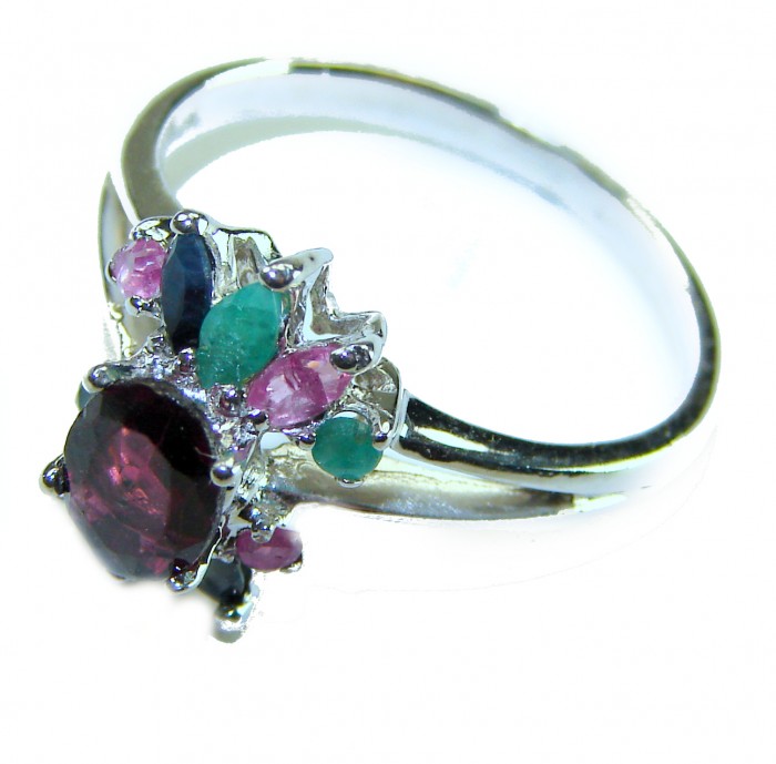 Melody - Vintage Design 4.4 CARAT Garnet .925 Sterling Silver handcrafted ring; s. 8 - Side view of Melody vintage design garnet ring in sterling silver
