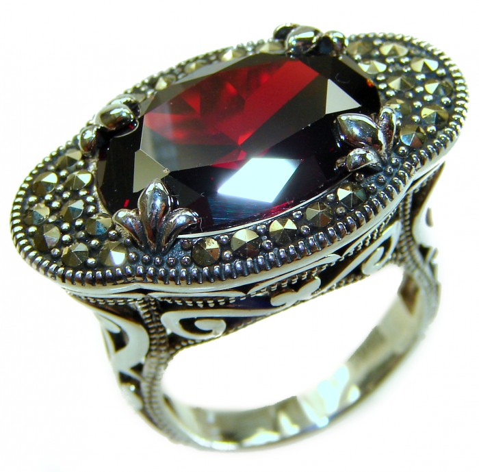Wonderland Natural 15.7 carat Garnet Marcasite .925 Sterling Silver handmade Large Statement Ring size 8 - Close-up of ring with garnet and marcasite in sterling silver setting
