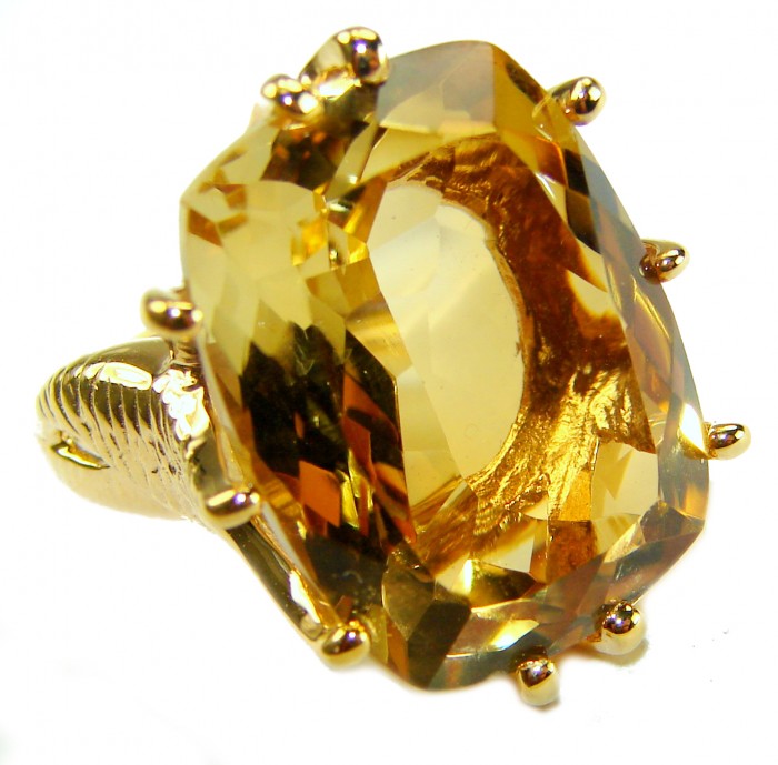 22.8 carat Genuine Heliodor 18K Gold over .925 Sterling Silver handcrafted ring size 6 1/4 - Close-up of 22.8 carat heliodor ring in 18K gold over sterling silver