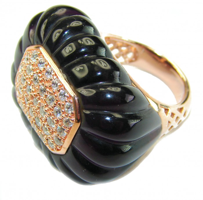 Extravaganza Huge 28.5 carat carved Amethyst .925 Sterling Silver dipped in 22K Gold handcrafted STATEMENT ring; s. 7 1/4 - Side view of carved amethyst and diamond-patterned sterling silver ring
