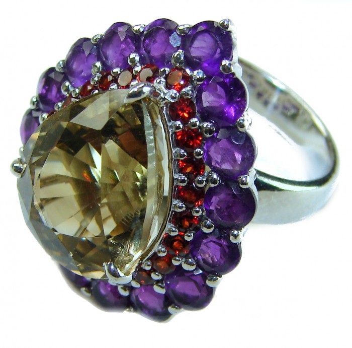 Solid 19.8 carat Genuine Lemon Quartz .925 Sterling Silver handcrafted ring size 6 3/4 - Close-up of 19.8 ct lemon quartz ring with purple stones in sterling silver