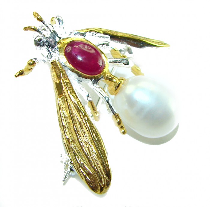 Ruby Bee genuine Enamel Pearl 14K Gold over .925 Sterling Silver handmade Pendant - Brooch - Close-up of ruby bee brooch with pearl and gold detailing.
