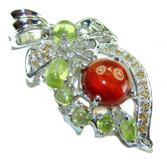 Carmen authentic 4.5 carat Garnet .925 Sterling Silver handcrafted pendant - photo 1