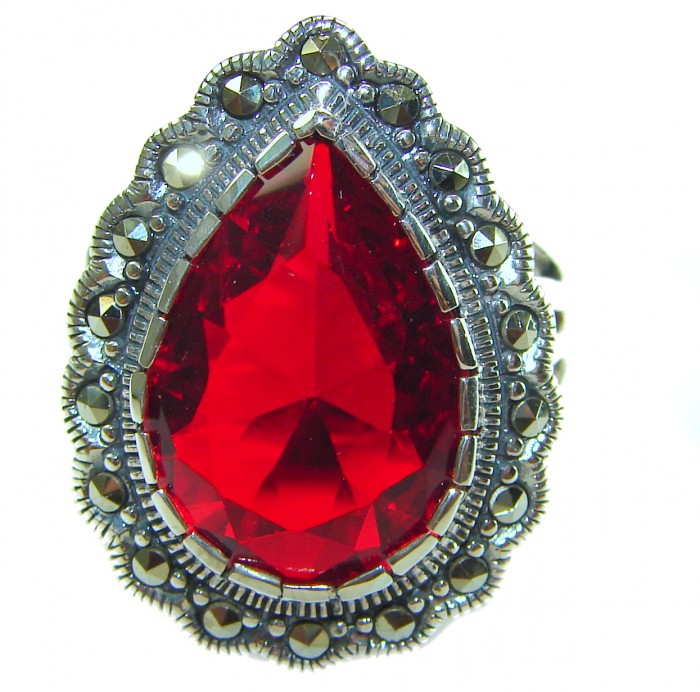 Crimson Fire Authentic 12.4 carat Garnet .925 Sterling Silver brilliantly handcrafted large Statement Ring size 7 1/4 - Close-up of Crimson Fire Garnet ring with .925 sterling silver setting