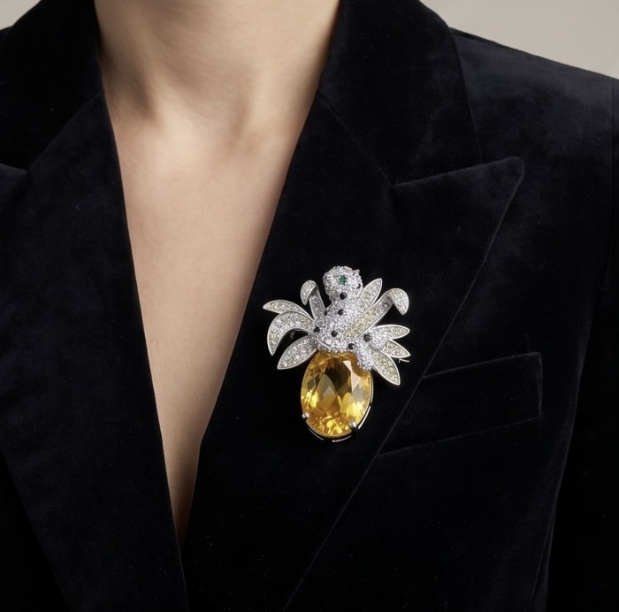 Yellow Cheetah authentic 12.5 carat yellow Sapphire .925 Sterling Silver Handcrafted pendant brooch - Yellow Sapphire cheetah brooch on black velvet jacket, front view