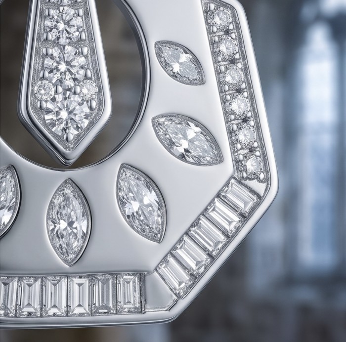 Modern design Natural 0.5 carat White Topaz .925 Sterling Silver handcrafted earrings - Stone close-up of modern white topaz sterling silver jewelry design.