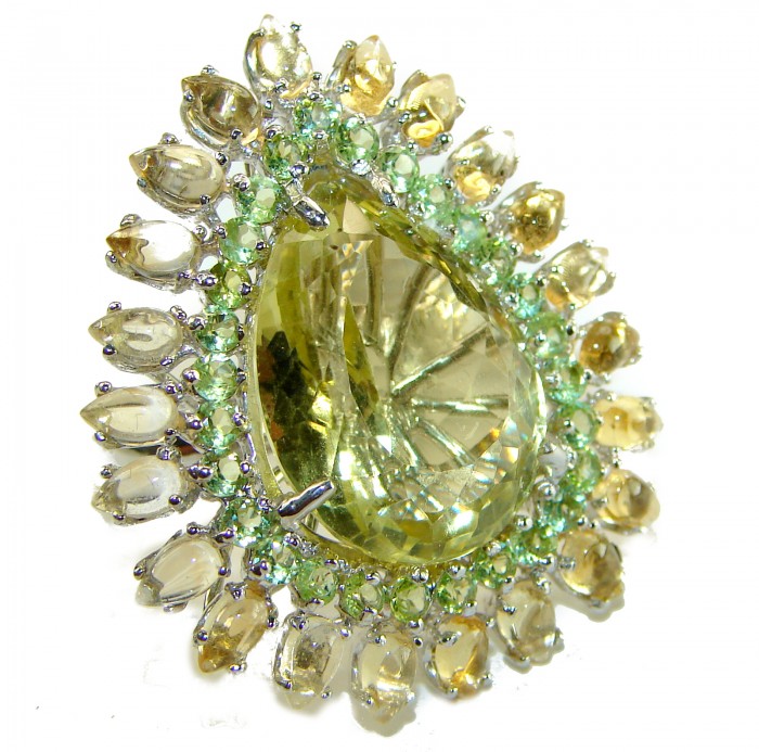 Andalusia 45.5 carat Authentic Citrine Peridot .925 Sterling Silver handcrafted Statement ring size 6 3/4 - Close-up of Andalusia Citrine Peridot jewelry showing stones and detail